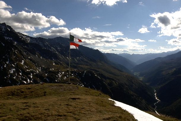 still / picture for GRENZLAND -  TERRA DI CONFINE