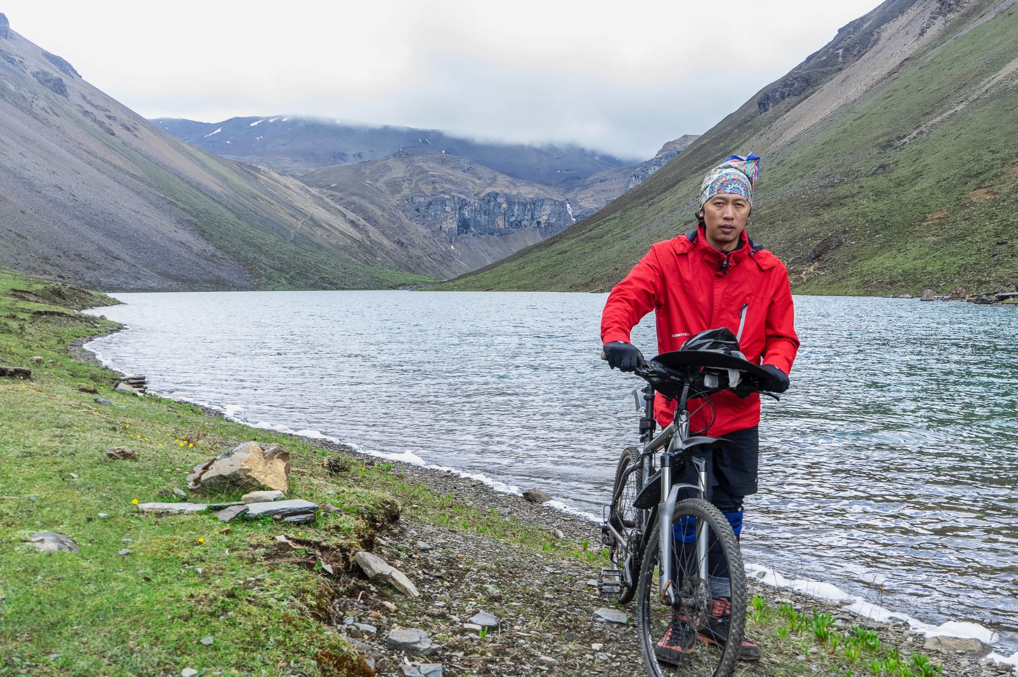 Jamyang during his expedition Climate-On-Wheels.