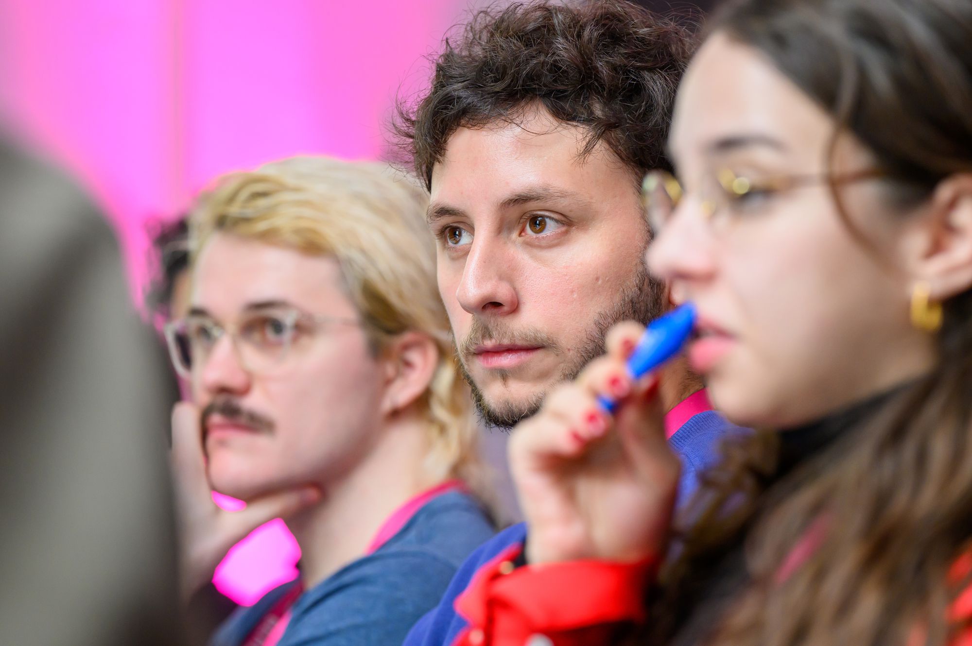 Talents Olek Mlynski, Tomás Guarnaccia and Cátia Rodrigues engaged in a Talent Press session.